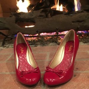 Candies Red Pumps with Red Bows on Toes-Size 7